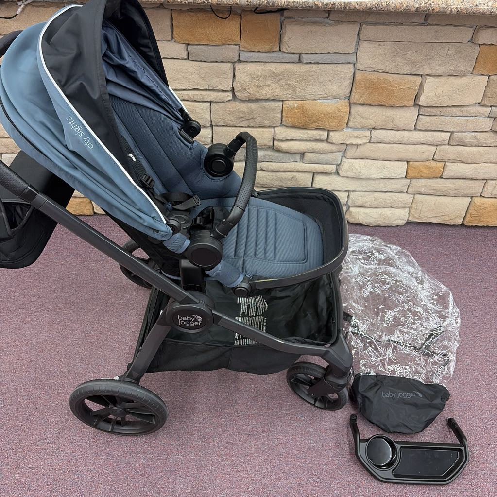 City Sights Stroller + Accessory Bundle