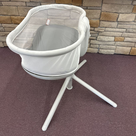 BassiNest Swivel Sleeper 3.0 Bassinet