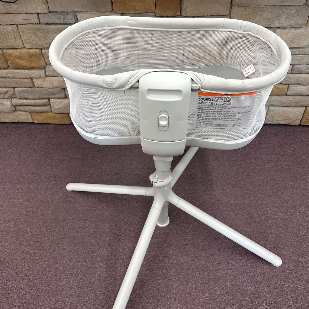 BassiNest Swivel Sleeper 3.0 Bassinet