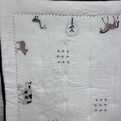 Nw/oT Crib Bedding Quilt, 2 Fitted Sheets, Skirt & Wall Stickers
