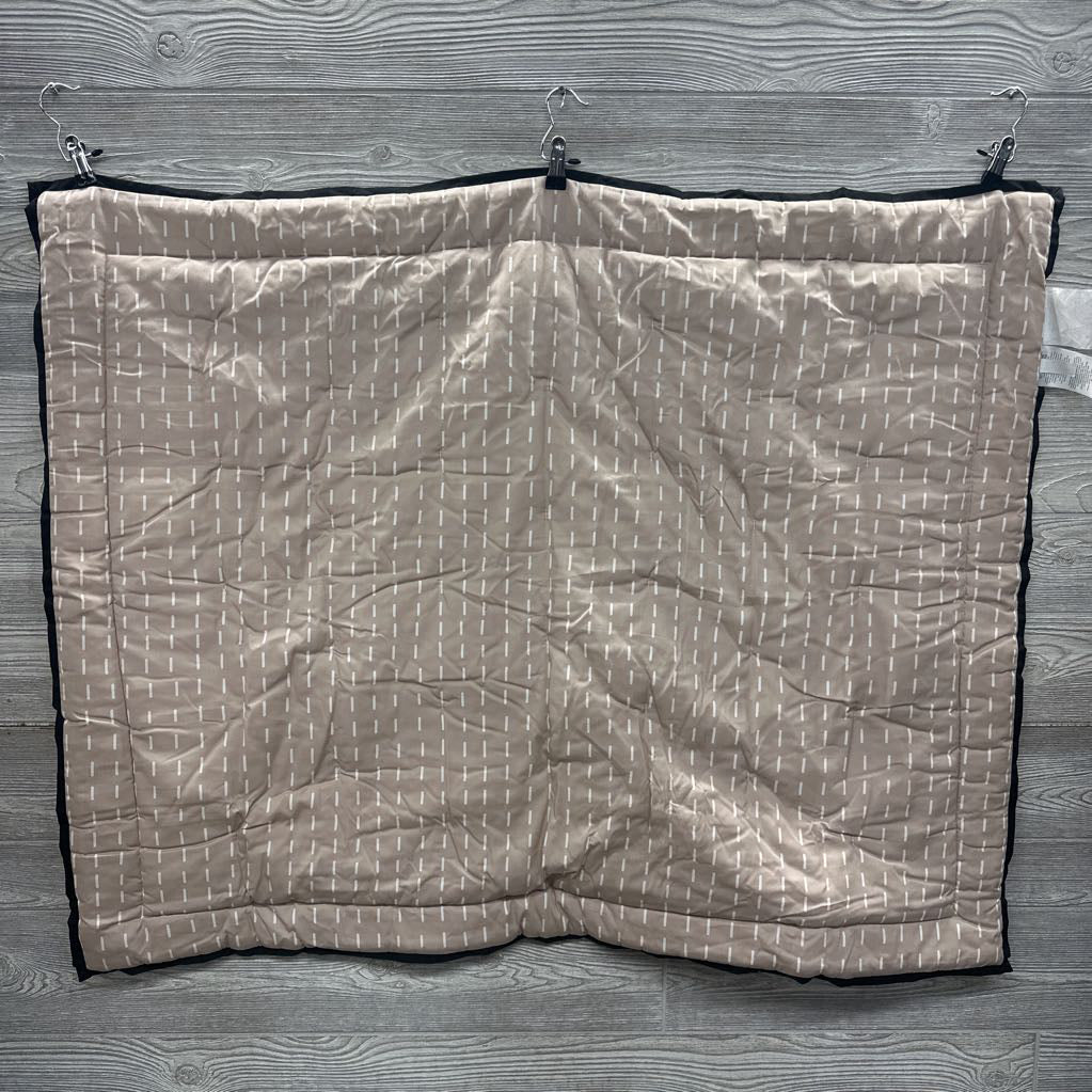 Nw/oT Crib Bedding Quilt, 2 Fitted Sheets, Skirt & Wall Stickers