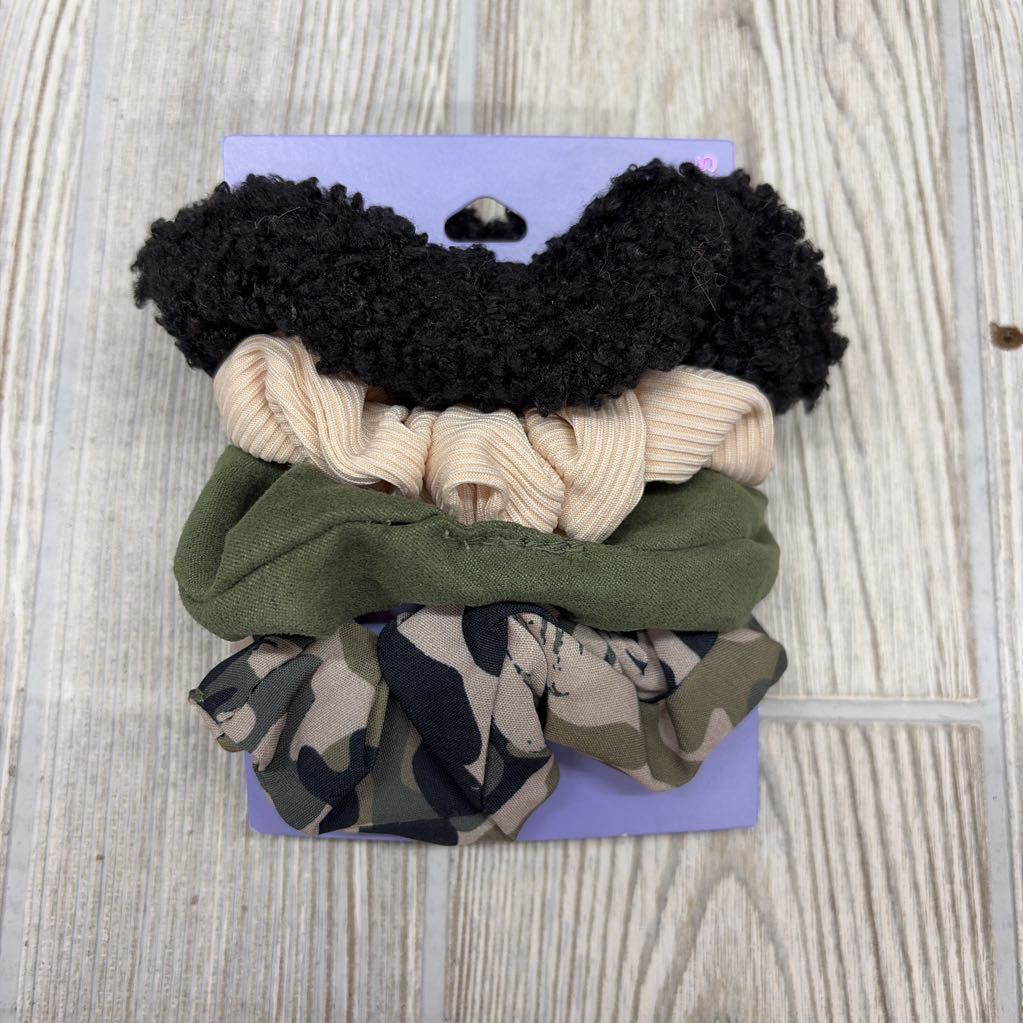 NEW Scrunchies Camo