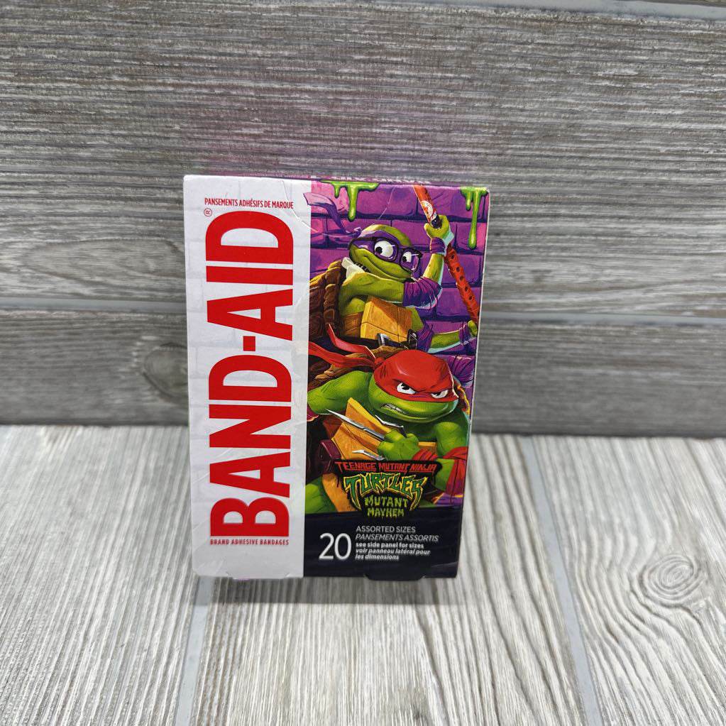 NEW Ninja Turtles Mayhem Band-aids