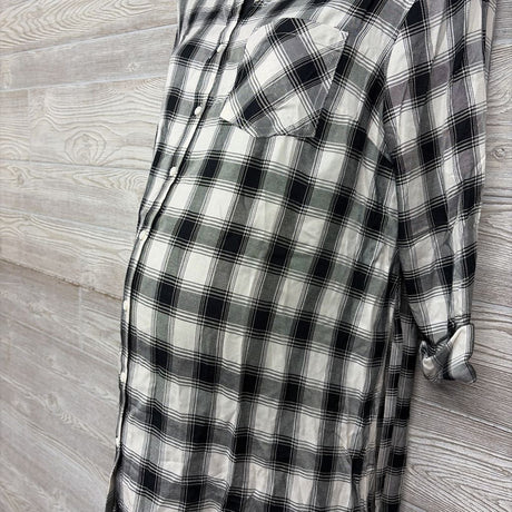 LS Plaid Button Up Shirt W/ String Belt Small