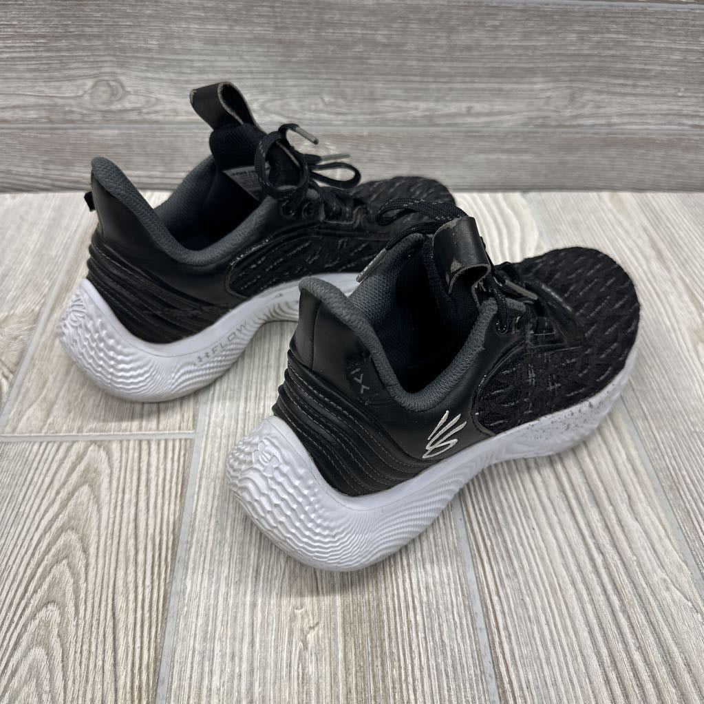 Curry Team 9 Sneakers 4