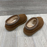 NEW Tasman Slip On Shoes 10c