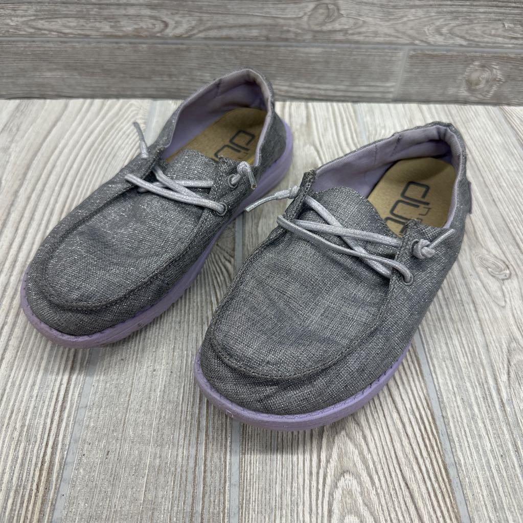 Wendy Slip On Shoes 2y