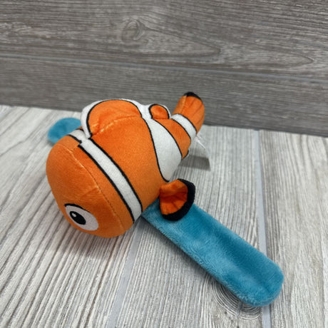 Cutie Cuff Plush Slap Bracelet-Nemo