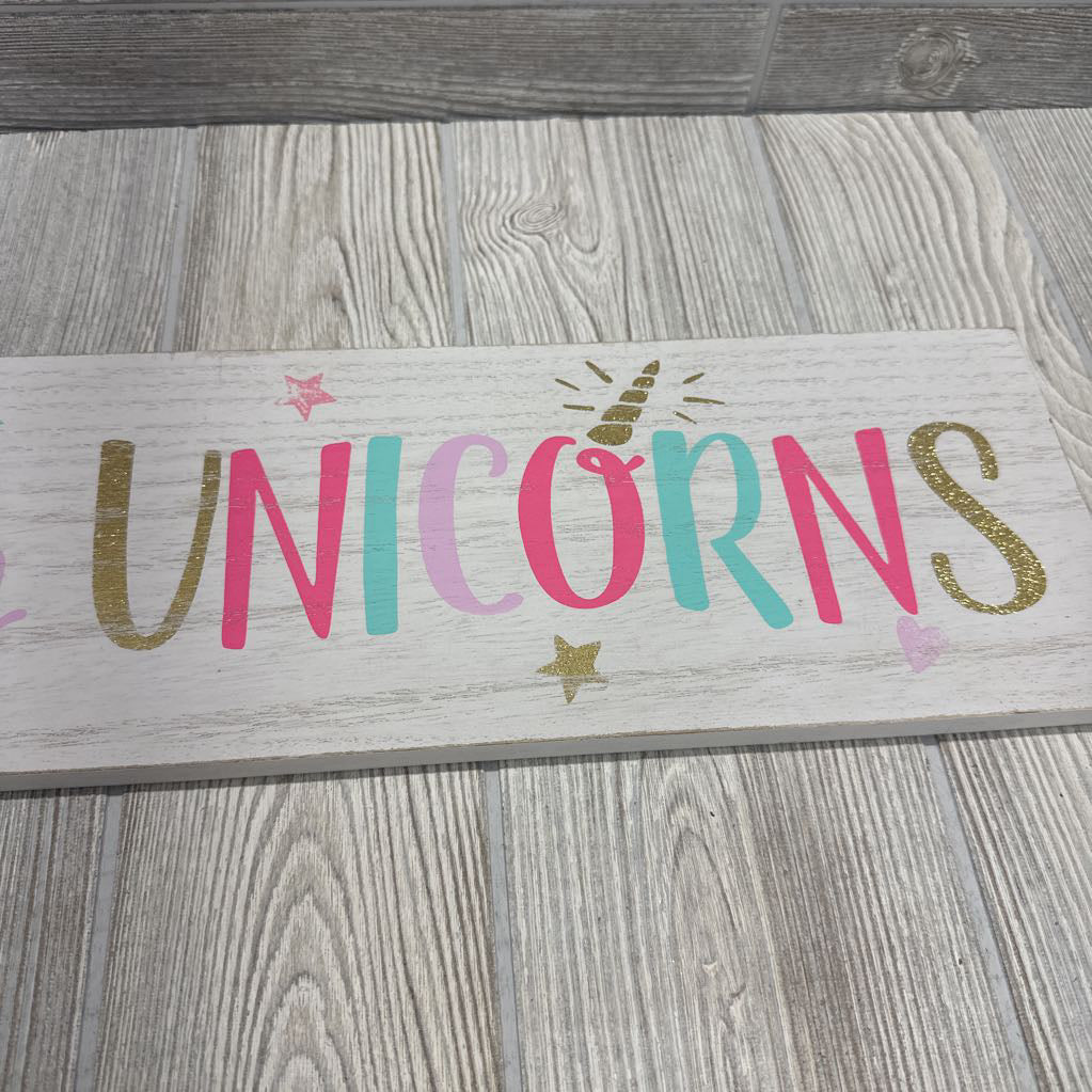Wall Sign Believe In Unicorns