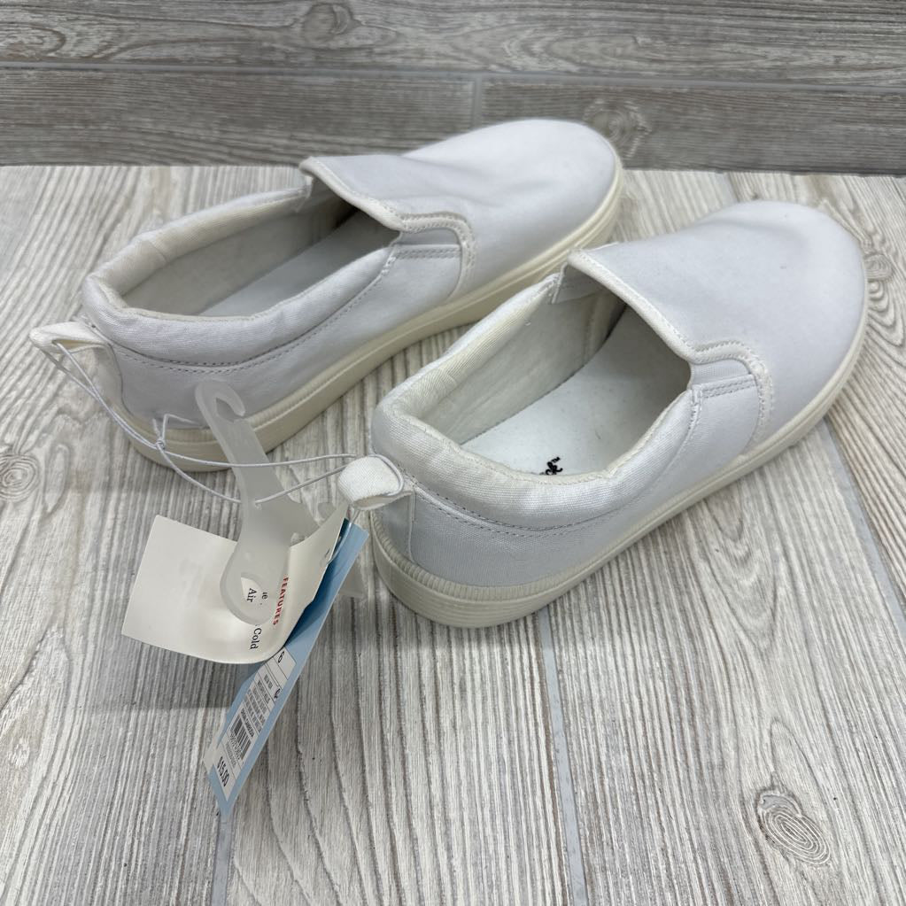 NEW Hollis Slip On Shoes 6y