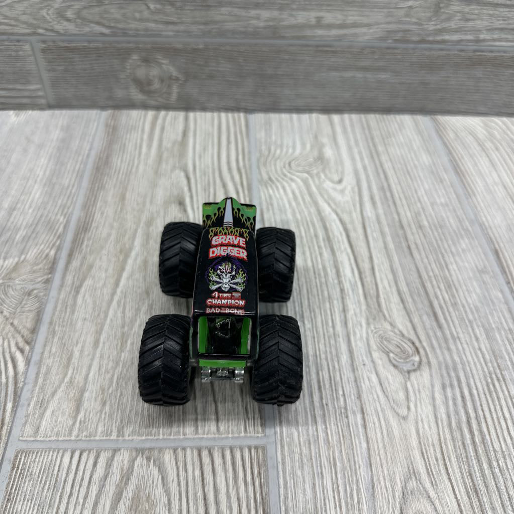 Monster Jam Grave Digger Die-Cast Vehicle
