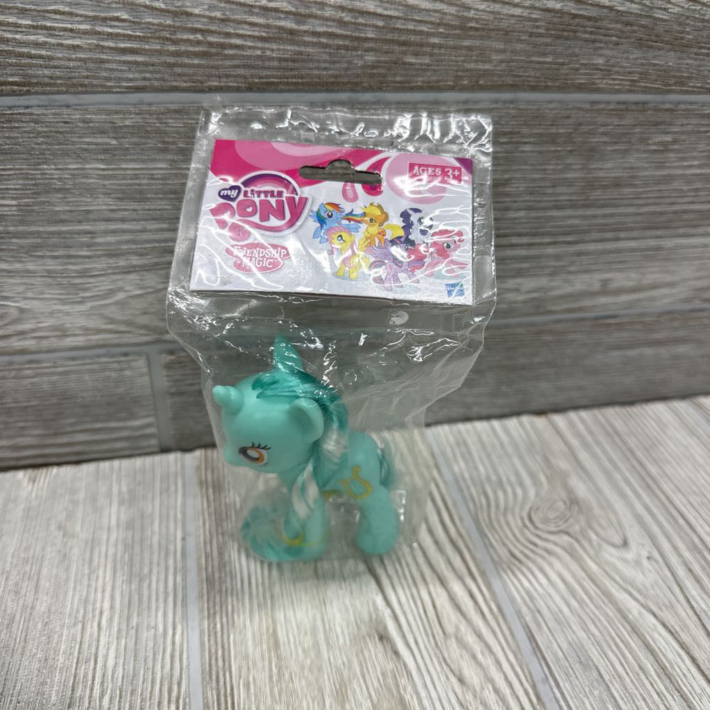 NEW Pony Figure