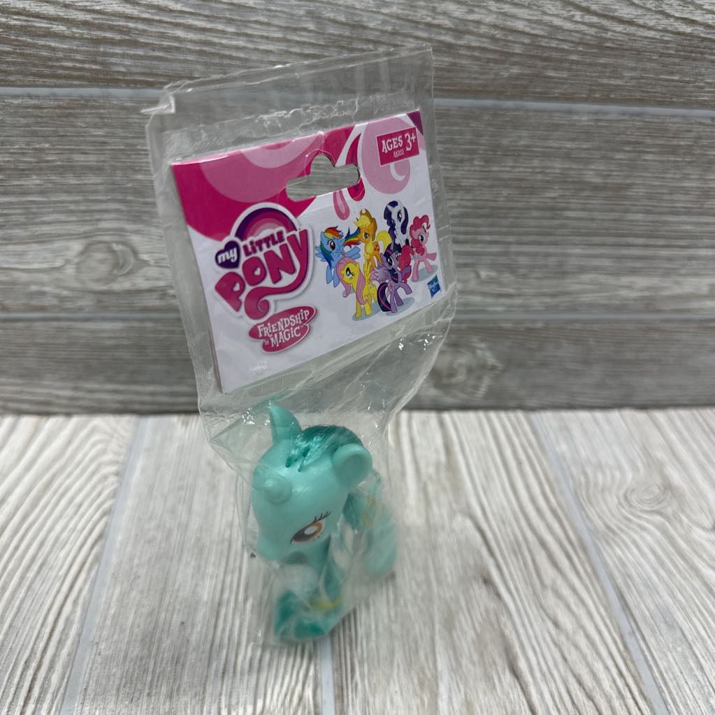 NEW Pony Figure