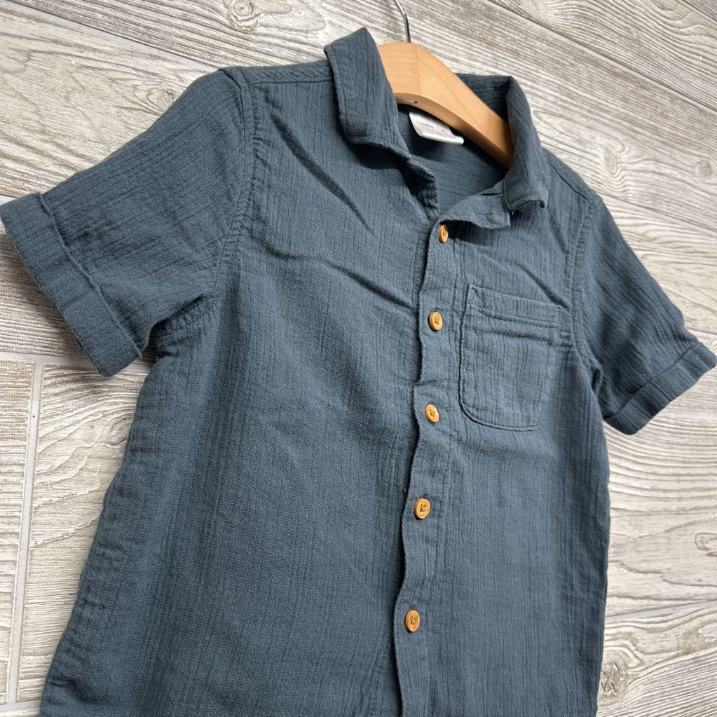 Textured Button Up Shirt Chest Pocket 4T