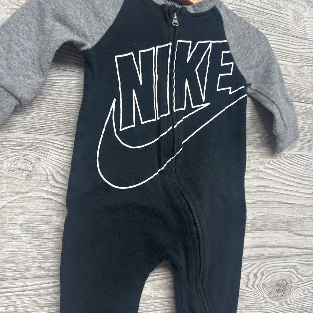 Sleeper Swoosh 6M