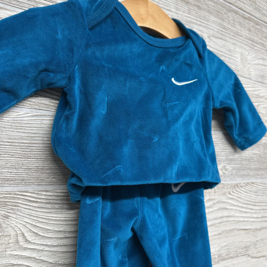 LS Velour Bodysuit & Joggers Swoosh 3M