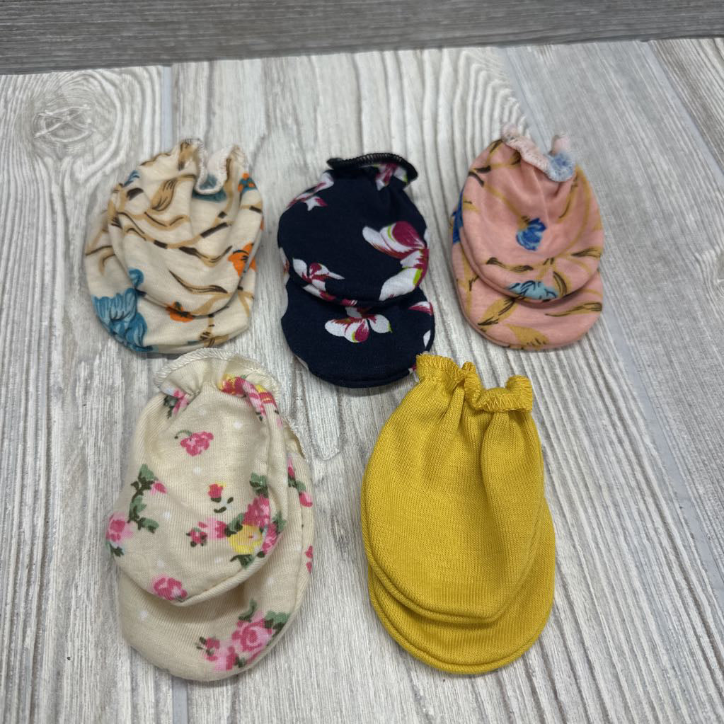5 Pk No Scratch Mittens Flowers