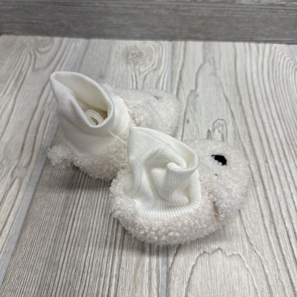 NWOT Sherpa Polar Bear Booties 0-6M