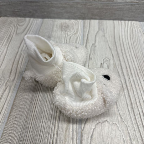 NWOT Sherpa Polar Bear Booties 0-6M