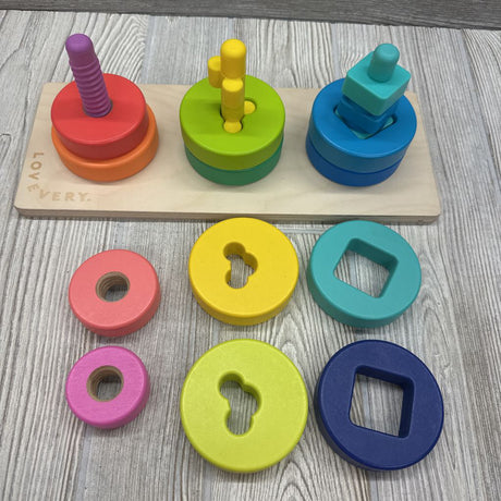 Wooden Twist & Pivot Pattern Puzzle