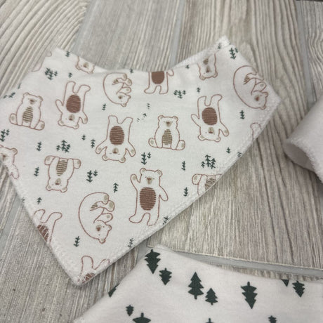 3 Pk Of Bibs Mams Little Man/Trees/Bears