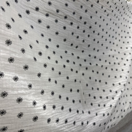 Muslin Mini Crib Sheet Flowers