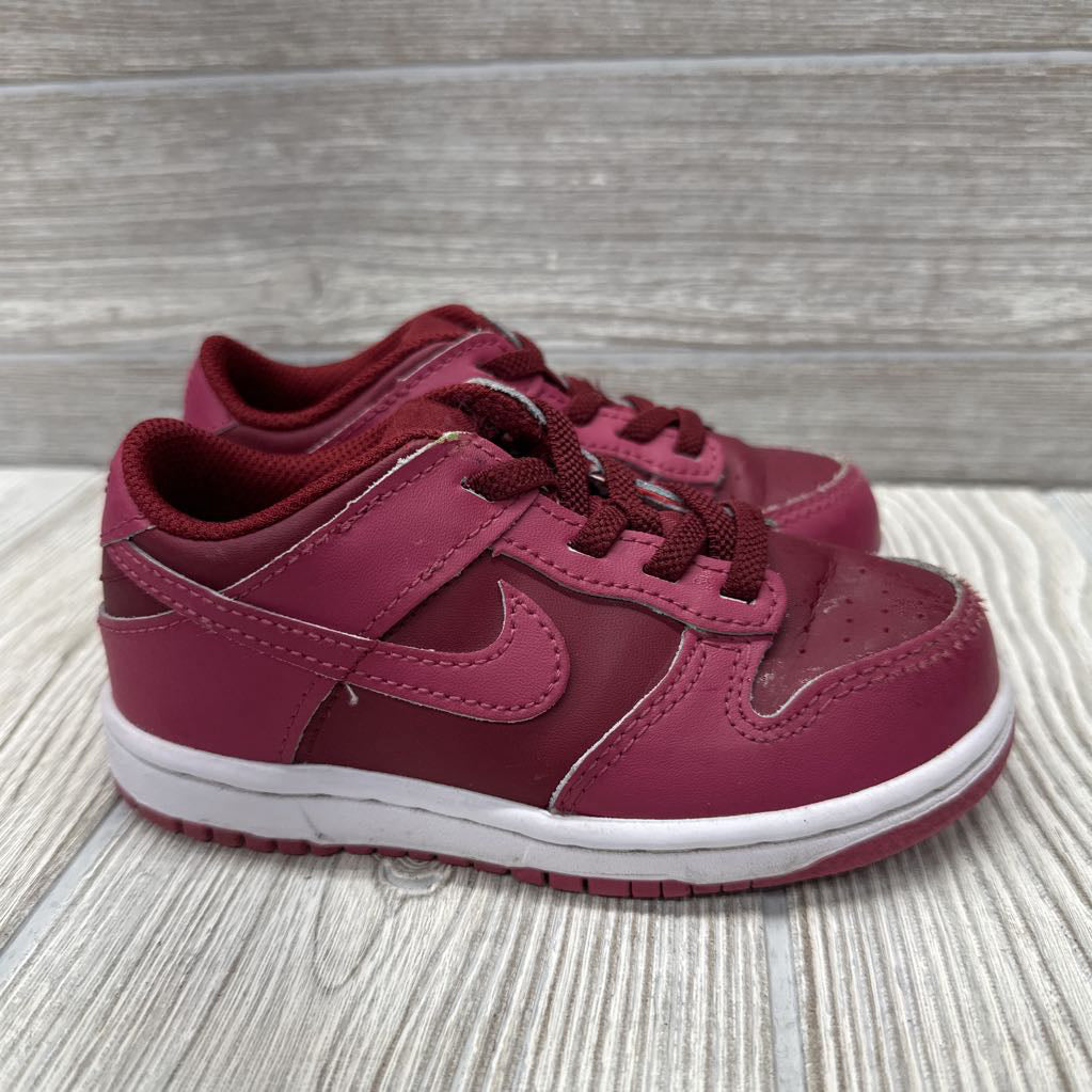 Dunk Low Sneakers 9c