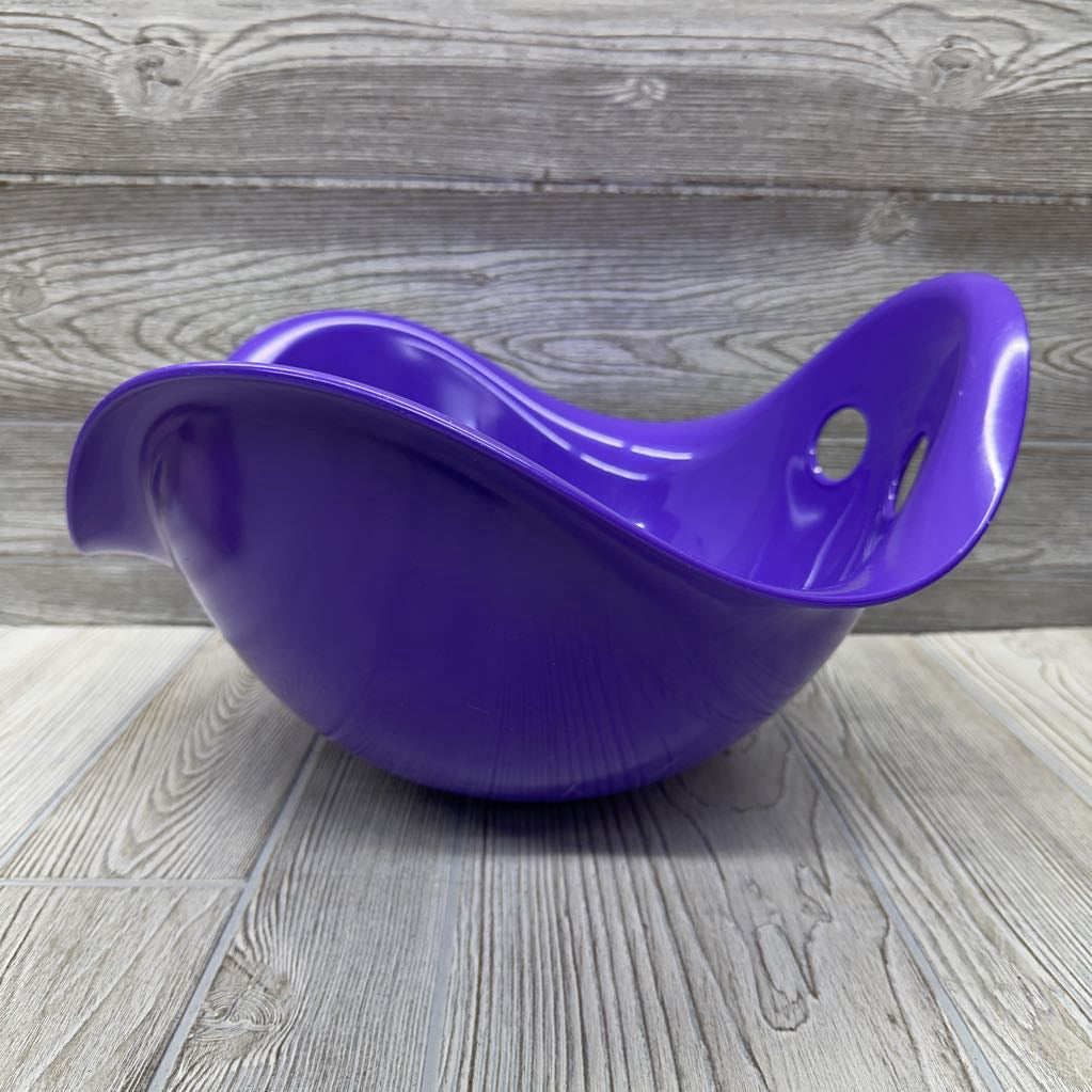 Shell Shaped Seat