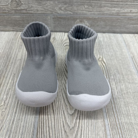 Nw/oT Non Skid Slip On Shoes 5C
