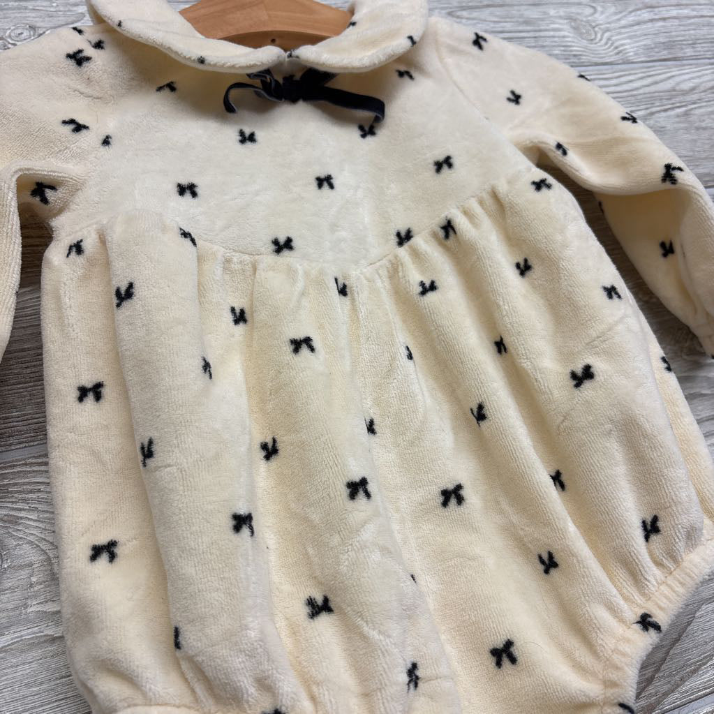 LS Plush Bodysuit Bows 6-9M