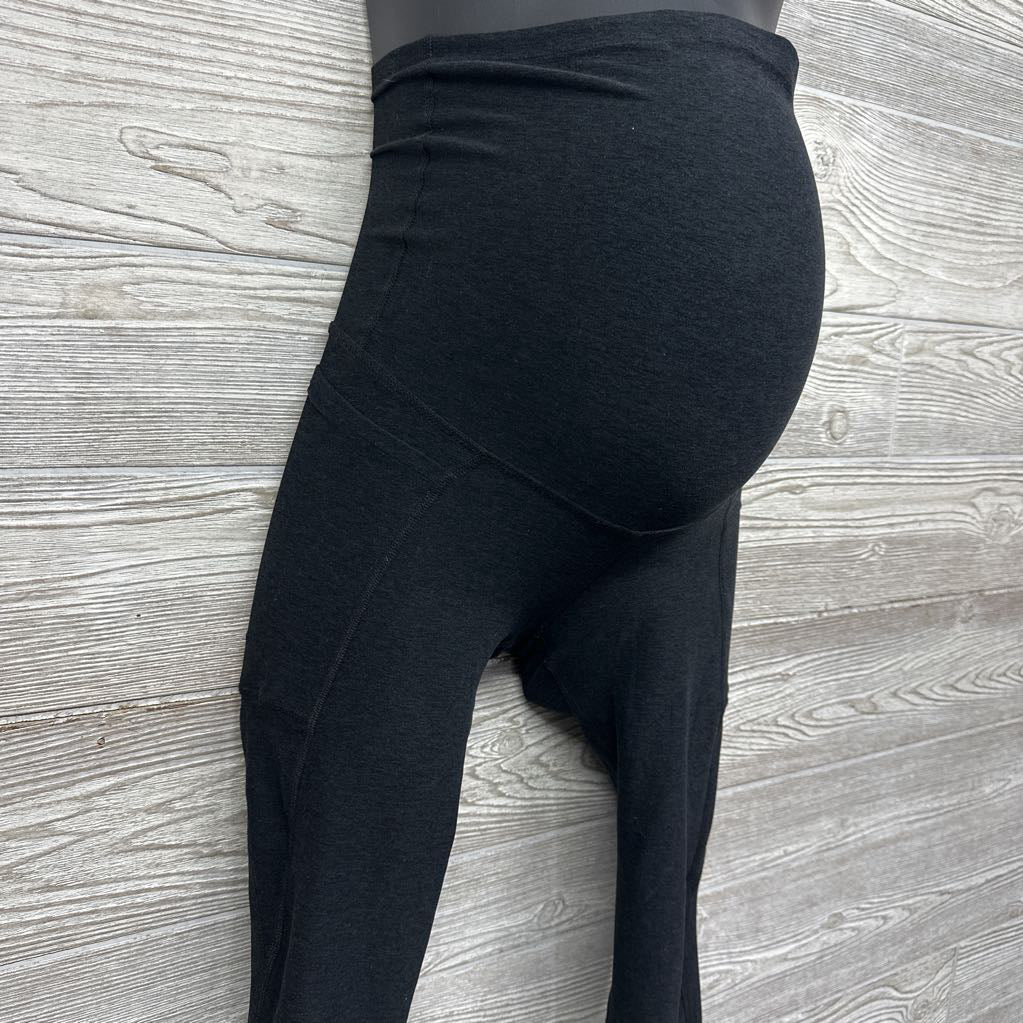 Love The Bump Pocket Capri Leggings XS