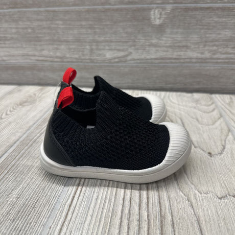 Micah Fabric Slip On Shoes 4c