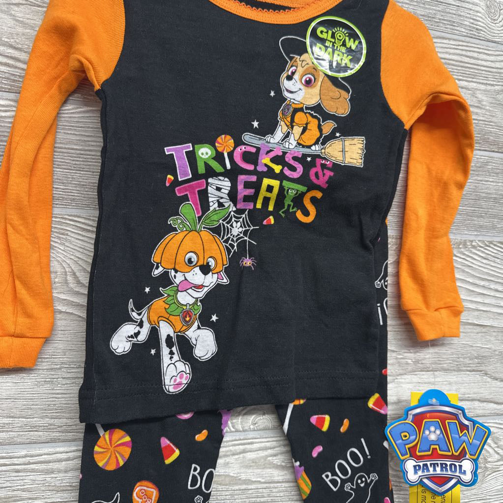 NEW 2 Pc LS PJs Tricks & Treats Candy 2T