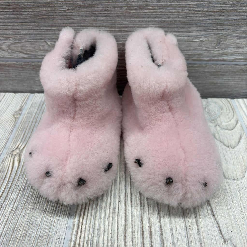 Bear Paw Fuzzy Slippers 4c