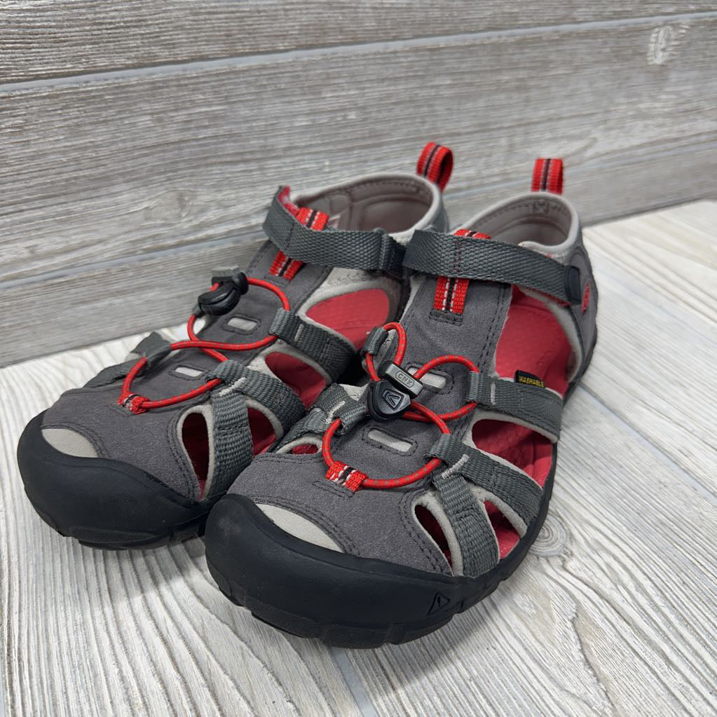 Velcro Sandals 5y