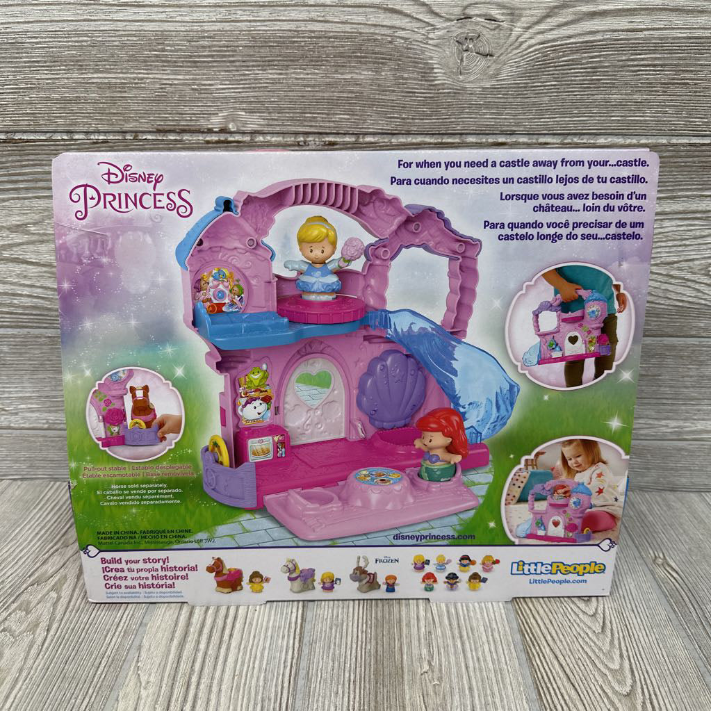 NEW Play & Go Castle Little People