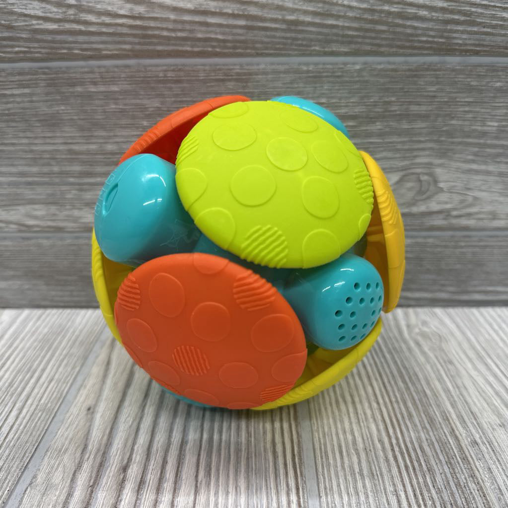Wobble Bobble Ball