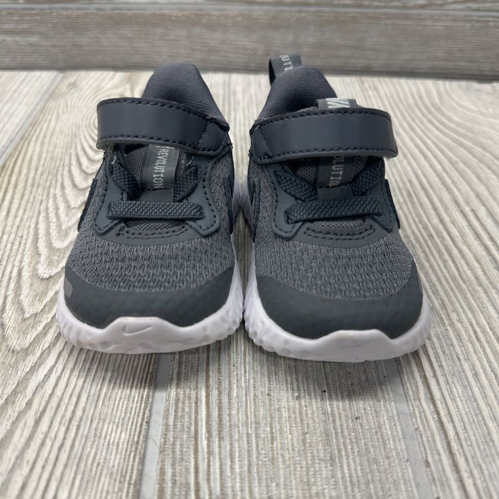 Revolution Velcro Shoes 2c