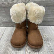 Faux Fur Cozy Boots Tassels 7C