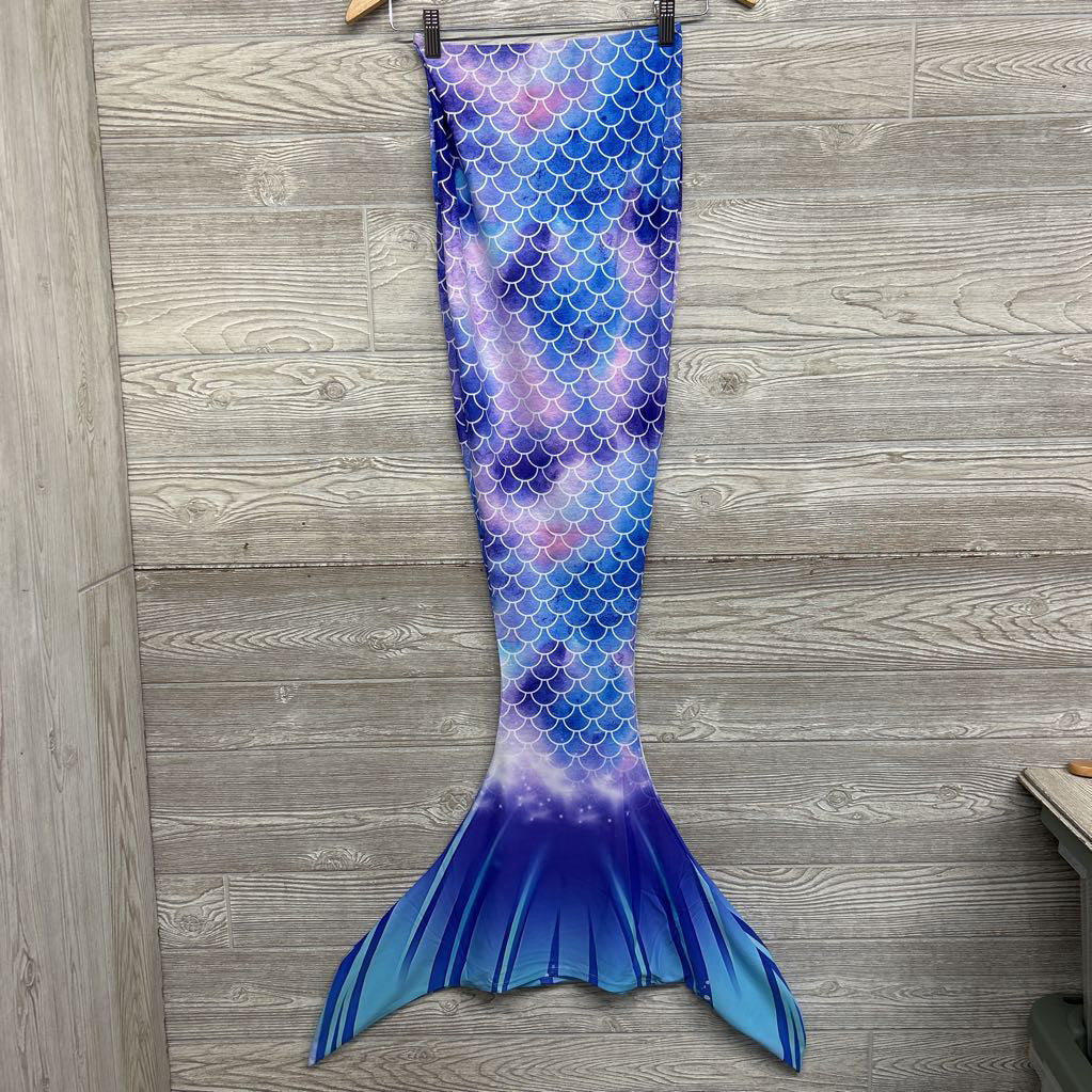 NEW 2 Pc Swimsuit W/ Mermaid Tail 10-11