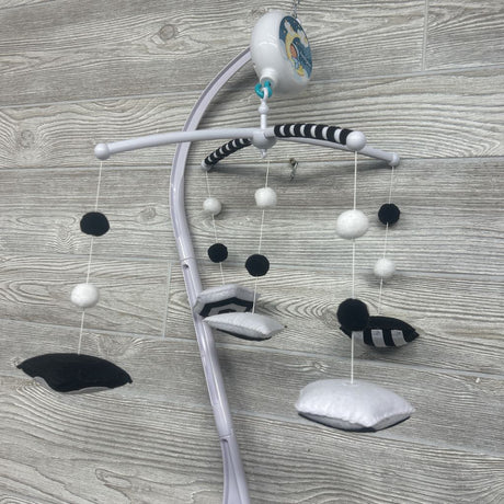 Montessori Crib Mobile