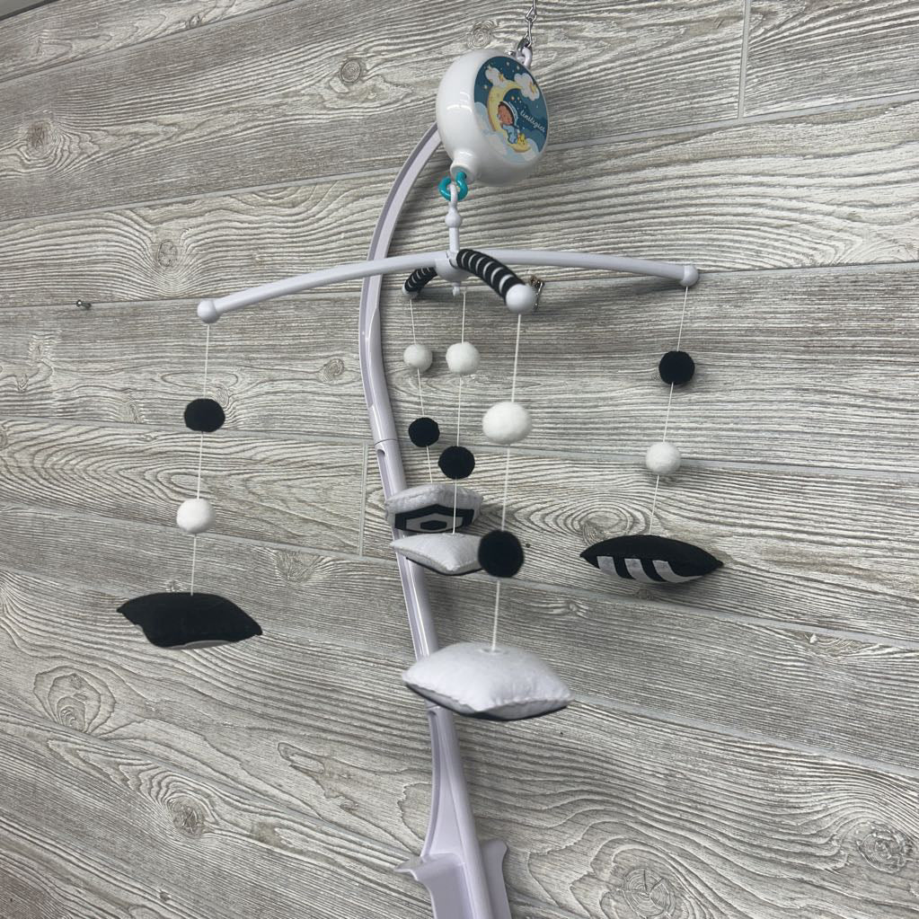 Montessori Crib Mobile