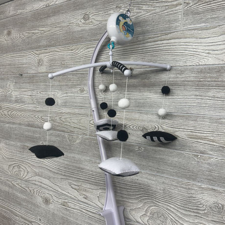 Montessori Crib Mobile