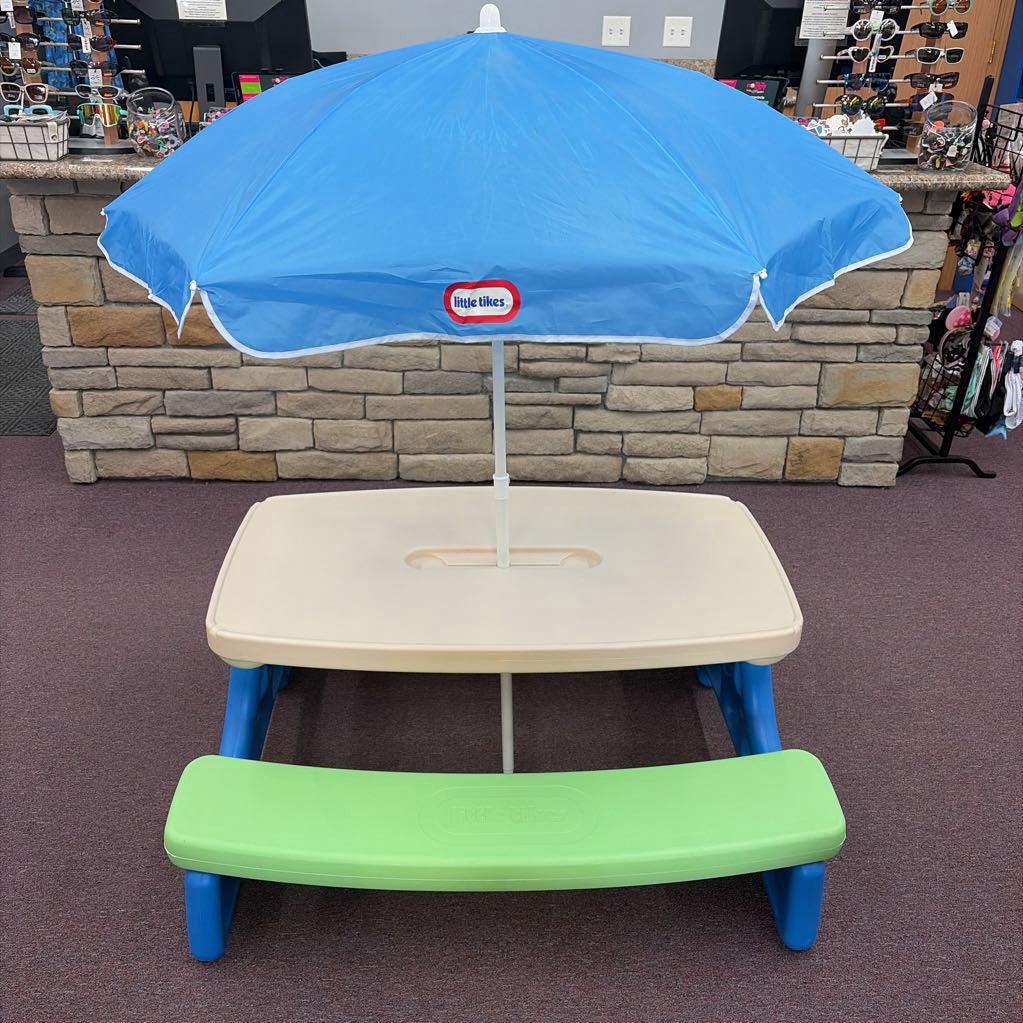 Standard Easy Store Picnic Table