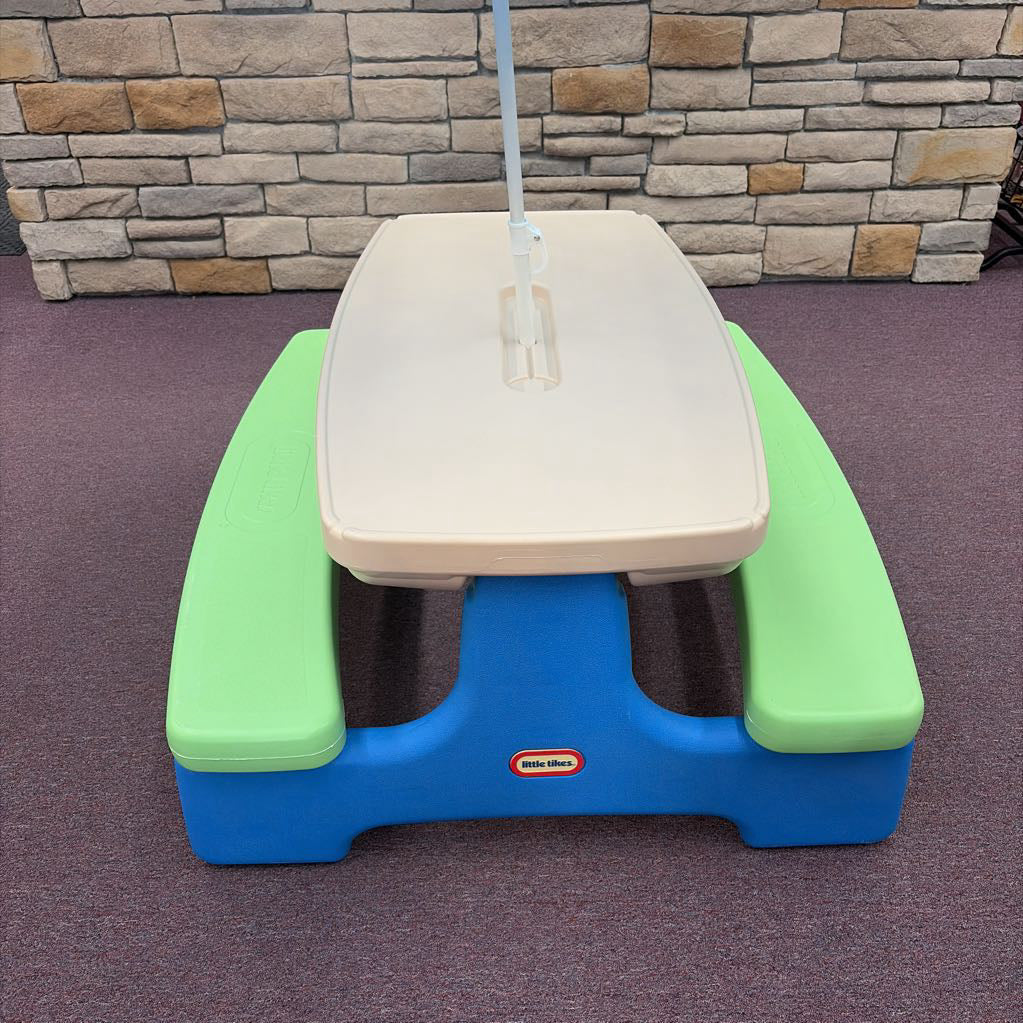 Standard Easy Store Picnic Table