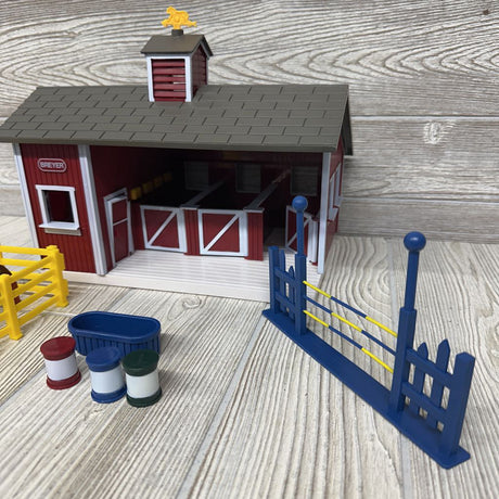 Stablemates Barn Set