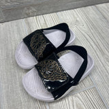Sandals 4c