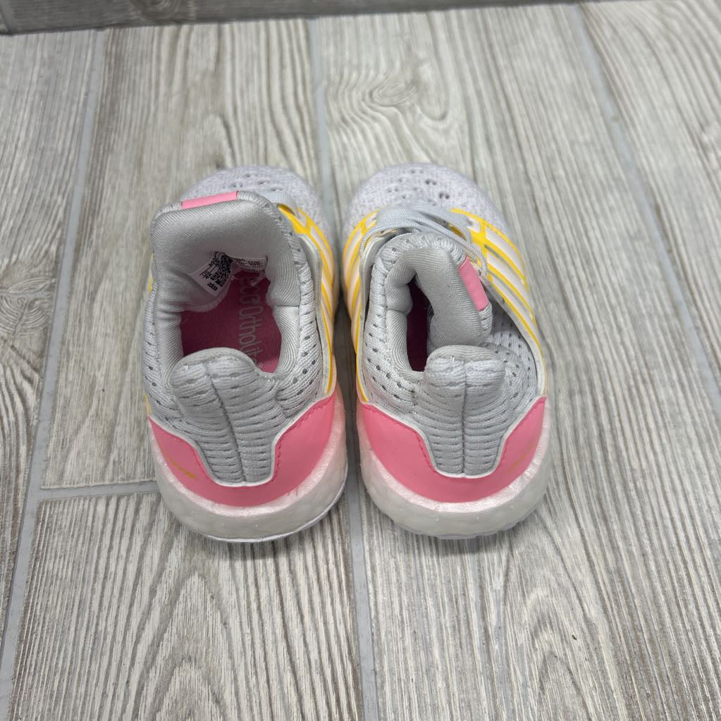 Ultra Boost 5.0 Sneakers 4c