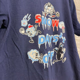 Shirt Snow Days Off 10-12 *