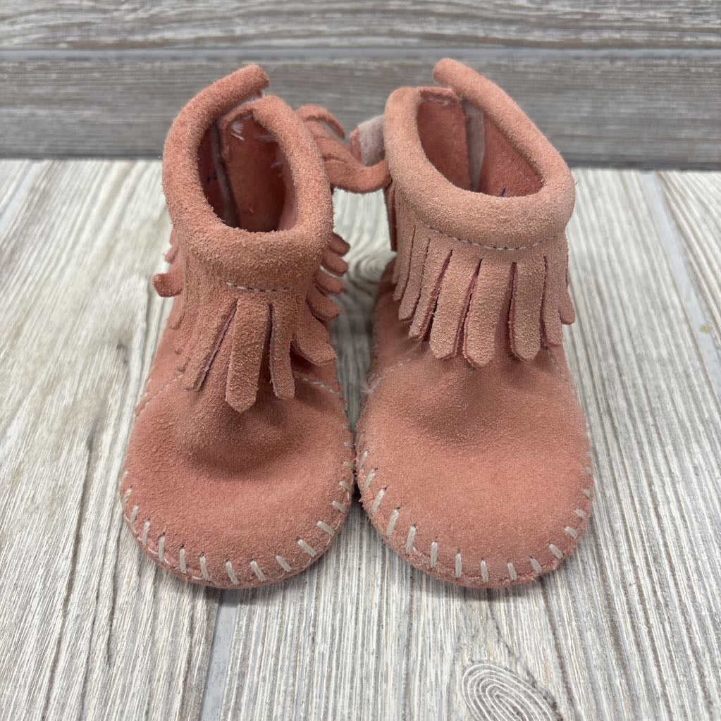 Fringe Moccasins Velcro Back 2c
